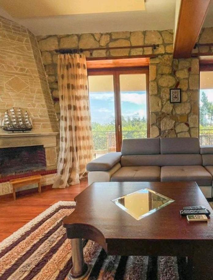 Villa George Афитос Экстерьер фото